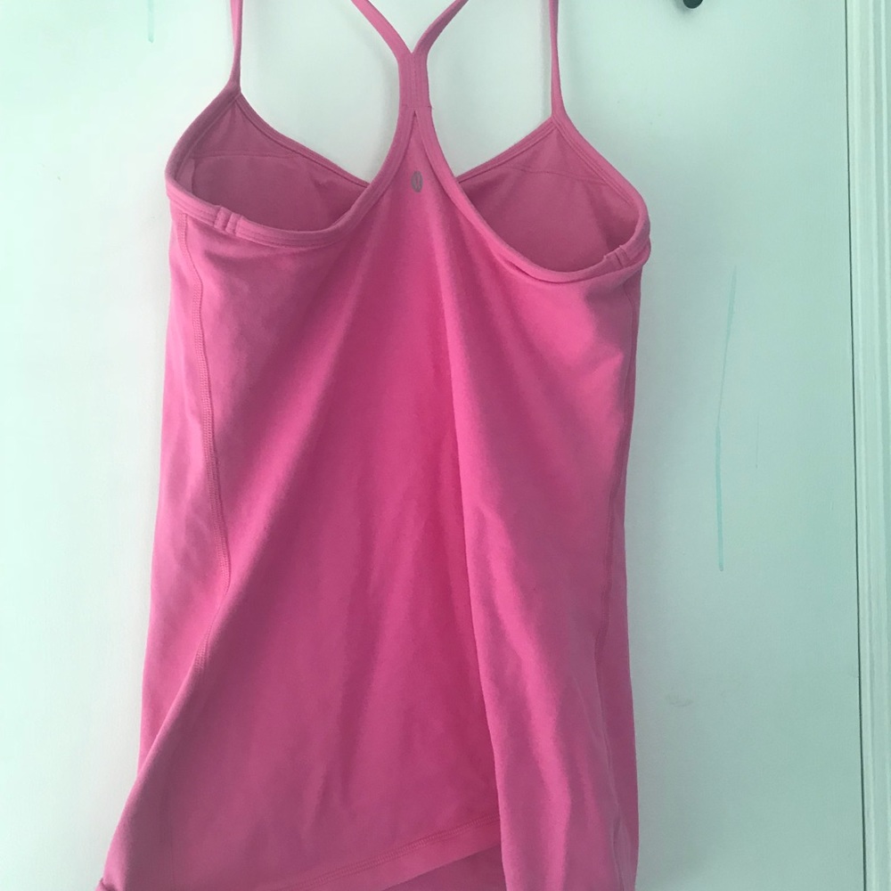 LULULEMON workout tank NEW WITH TAGS - Picture 3 of 3